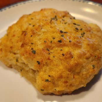 Red Lobster - Love these salty, cheesey biscuits! - Seafood Near Me - Albuquerque, New Mexico