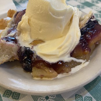 Pine Country Restaurant - Blueberry, apple, peach pie a la mode - Breakfast & Brunch Near Me - Williams, Arizona Pine Country Restaurant - Blueberry, apple, peach pie a la mode - Breakfast & Brunch Near Me - Williams, Arizona
