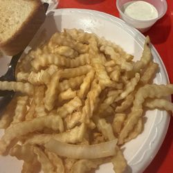 Good Ole Boy's BBQ - Cold stale fries