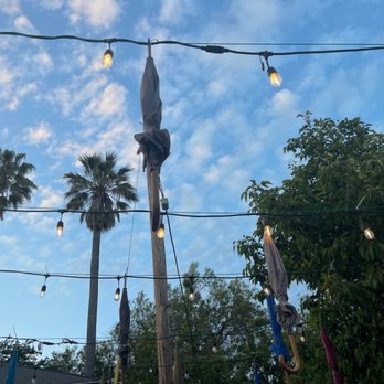 Meadowlark Dairy - Cute area to wait in line - Ice Cream & Frozen Yogurt Near Me - Pleasanton, California Meadowlark Dairy - Cute area to wait in line - Ice Cream & Frozen Yogurt Near Me - Pleasanton, California
