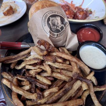 Von's 1000Spirits - Double Smashed American Burger - New American Near Me - Seattle, Washington