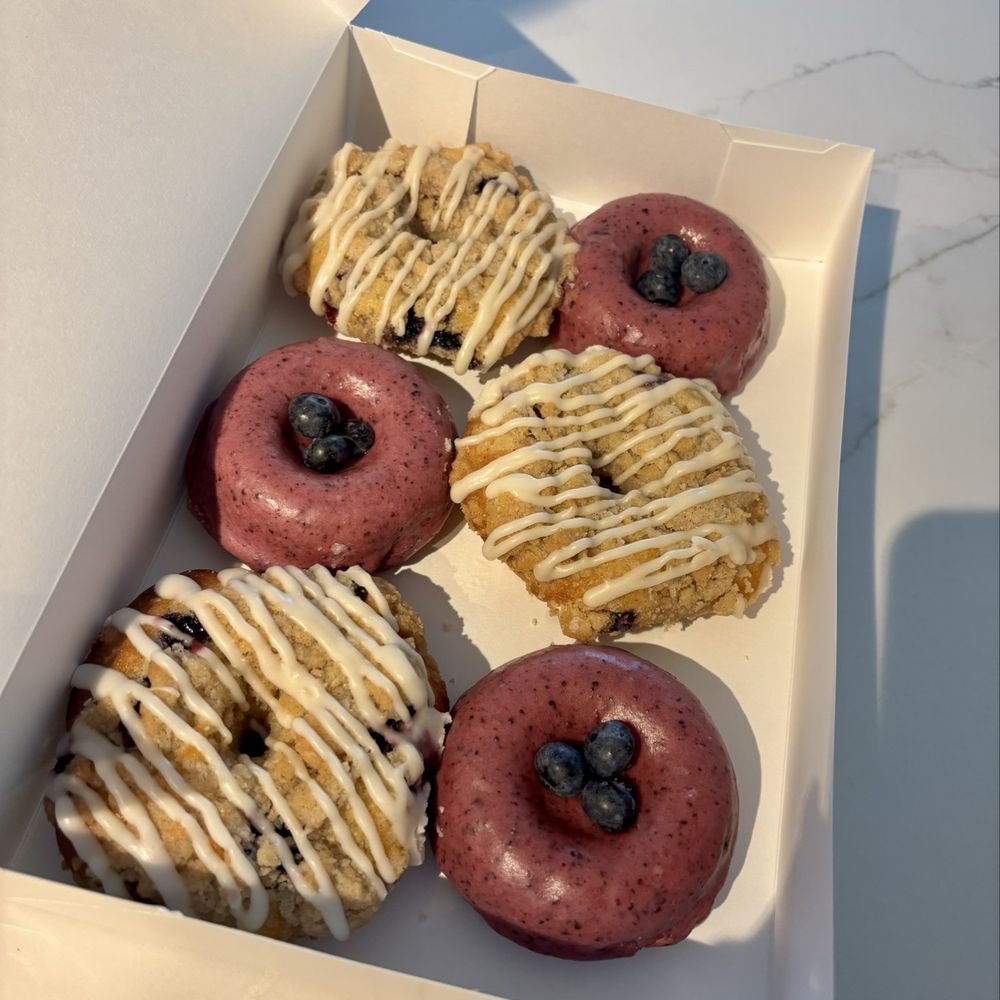 Daly's Donuts - Coffee & Tea Near Me - Chicago, Illinois Daly's Donuts - Coffee & Tea Near Me - Chicago, Illinois