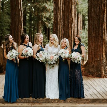 Fleurish - bride and bridesmaids' bouquets - Florists Near Me