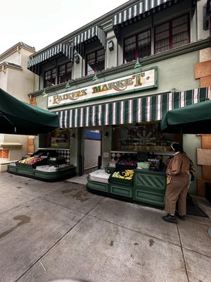 Fairfax Market by null
