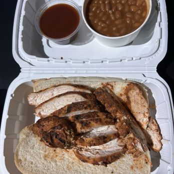 Calhoun Family Texas Barbeque - BBQ Chicken sandwich with beans!! - Barbeque Near Me - Murrieta, California