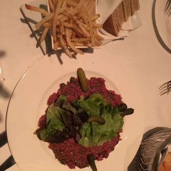 Polo Lounge - Steak tartare - New American Near Me - Beverly Hills, California