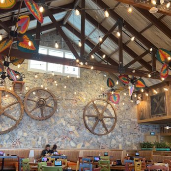 Bahama Breeze - Latin American Near Me - Oakland Park, Florida Bahama Breeze - Latin American Near Me - Oakland Park, Florida