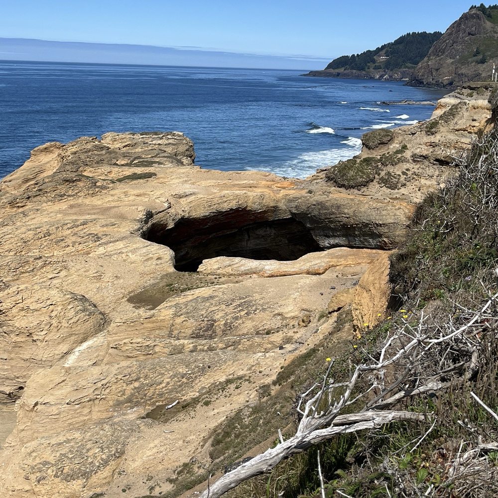 Devils Punchbowl State Natural Area - Parks Near Me - Otter Rock, Oregon Devils Punchbowl State Natural Area - Parks Near Me - Otter Rock, Oregon