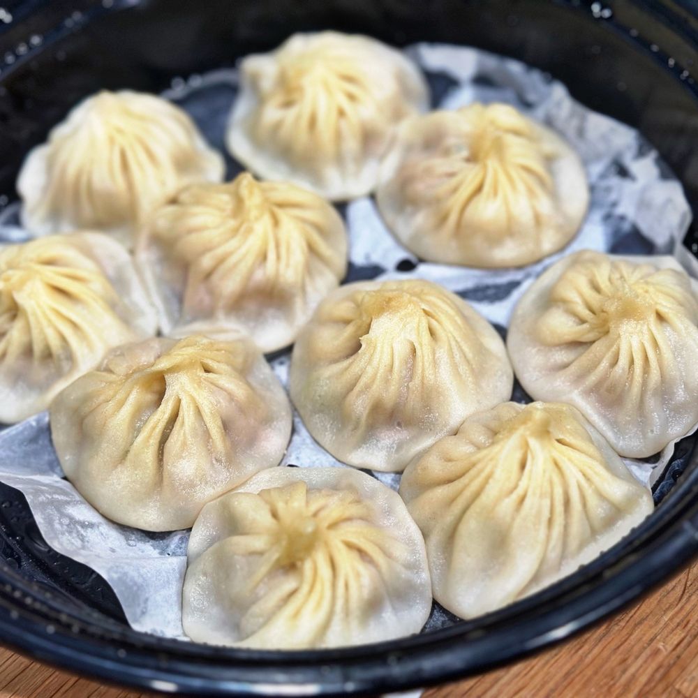 Thumbling - Pork dumplings - Shanghainese Near Me - West Covina, California