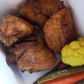 BLAKE Brewhouse & Distillery - Fried chicken with pickles - Asian Fusion Near Me - Canmore, Alberta BLAKE Brewhouse & Distillery - Fried chicken with pickles - Asian Fusion Near Me - Canmore, Alberta