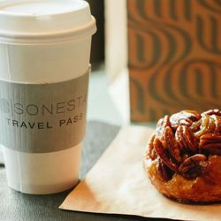 Sonesta Atlanta Airport South - SHR food interior GuestRoomCoffee coffee pastry breakfast