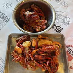 1 LB. crawfish and the combo with shrimp 1 LB. crawfish and the combo with shrimp