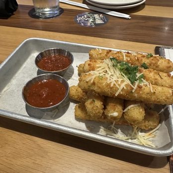 BJ's Restaurant & Brewhouse - Mozzarella Sticks - Breweries Near Me - Corona, California