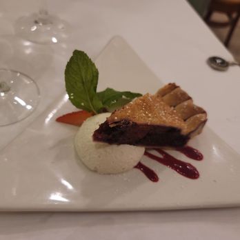 Lahaina Grill - Complimentary Triple Berry Pie - Seafood Near Me - Lahaina, Hawaii Lahaina Grill - Complimentary Triple Berry Pie - Seafood Near Me - Lahaina, Hawaii