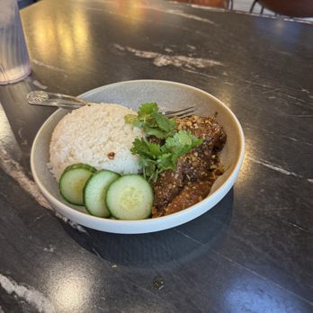 MA-SE SUSHI EATERY - Stir fried garlic - beef - Sushi Bars Near Me - Longwood, Florida