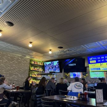 Johnny Black’s - Bar - Seafood Near Me - Auburn Hills, Michigan Johnny Black’s - Bar - Seafood Near Me - Auburn Hills, Michigan