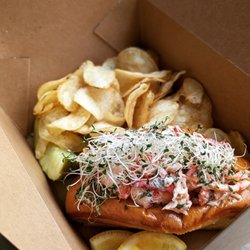 Pilora's Cafe - Lobster Rolls