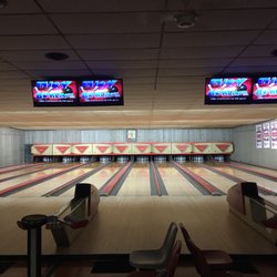 Flamingo Lanes
