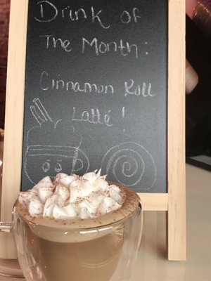 C'est La Vie Cafe by null