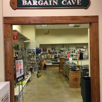 Cabela's - Outdoor Gear Near Me - Gonzales, Louisiana