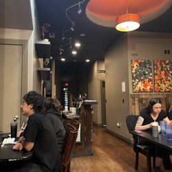 Pho Plus - Inside