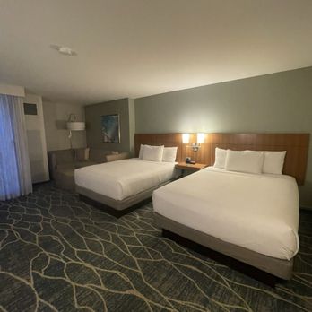Hyatt Place Waikiki Beach - Double Queen Bed - Hotels Near Me - Honolulu, Hawaii Hyatt Place Waikiki Beach - Double Queen Bed - Hotels Near Me - Honolulu, Hawaii