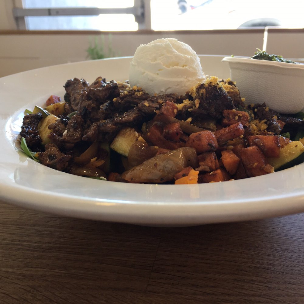 Nectarine Grove - Chimichurri steak bowl with cashew cream, sweet potatoes, zucchini, squash noodles. So good! - New American Near Me - Encinitas, California Nectarine Grove - Chimichurri steak bowl with cashew cream, sweet potatoes, zucchini, squash noodles. So good! - New American Near Me - Encinitas, California