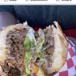 Torta the picture they put on Facebook and I got home with bunch of lettuce and nothing to this picture Torta the picture they put on Facebook and I got home with bunch of lettuce and nothing to this picture