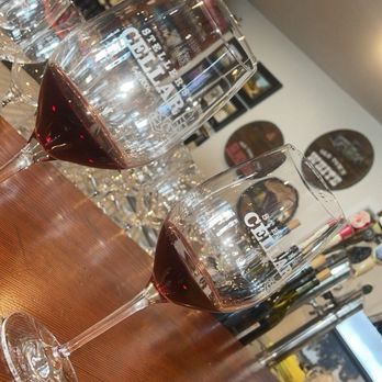 Wine Stone Inn - Hotels Near Me - Orcutt, California Wine Stone Inn - Hotels Near Me - Orcutt, California
