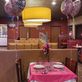 Denny's - The beautiful Mother's Day decorations done by Ashley M. - Diners Near Me - Spindale, North Carolina