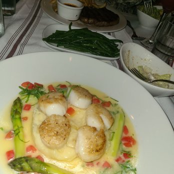 Bistro Niko - Maine Sea Scallops St. Jacques - French Near Me - Atlanta, Georgia