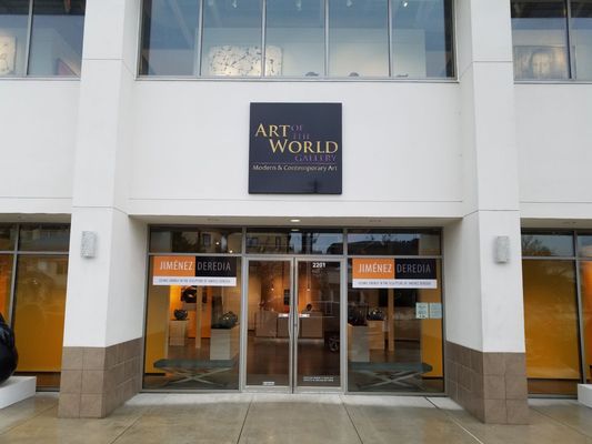 Art of the World Gallery by null