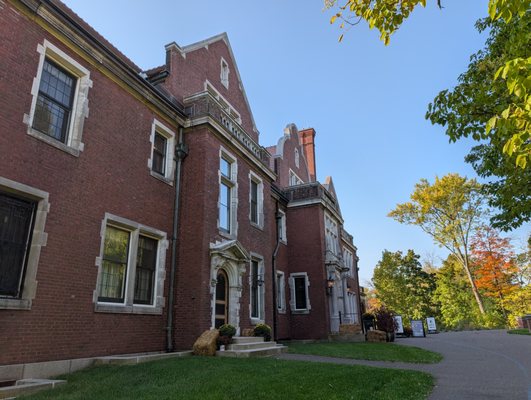 Glensheen Mansion by null