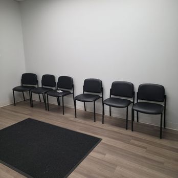 GSH Medical - Waiting room - Medical Centers Near Me - North York, Ontario GSH Medical - Waiting room - Medical Centers Near Me - North York, Ontario