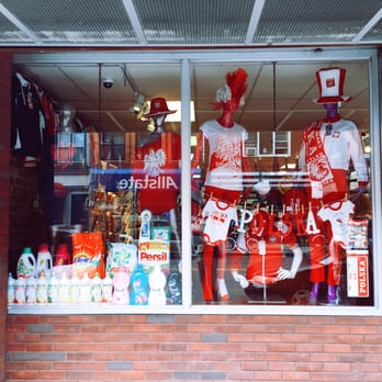Greenpoint Neighborhood - Poland-themed clothing - Local Flavor Near Me Greenpoint Neighborhood - Poland-themed clothing - Local Flavor Near Me