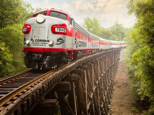 My Old Kentucky Dinner Train by null