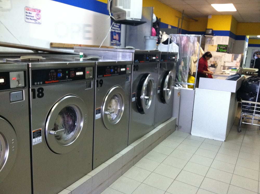 ULTRA CLEAN LAUNDROMAT & DRY CLEANERS 1599 McDonald Ave, Brooklyn