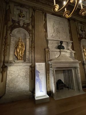 Kensington Palace by null