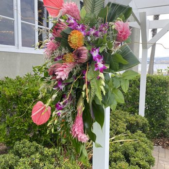Island Leis & Bouquets - Florists Near Me - Carson, California Island Leis & Bouquets - Florists Near Me - Carson, California