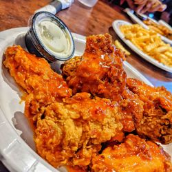 The Piazza - Mango Habanero Wings