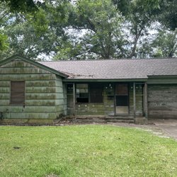 Brazoria County - We Buy Houses - A house we recently bought in Lake Jackson