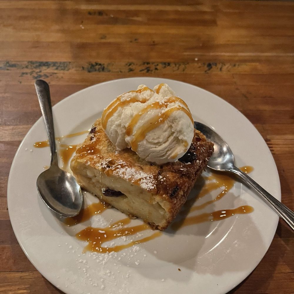 Camps Kitchen & Bar - Bread Pudding - Gastropubs Near Me - Marietta, Georgia Camps Kitchen & Bar - Bread Pudding - Gastropubs Near Me - Marietta, Georgia