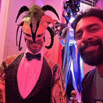 Magique - Lord Caruso and his spectacular costume design..! - Performing Arts Near Me - Sparks, Nevada Magique - Lord Caruso and his spectacular costume design..! - Performing Arts Near Me - Sparks, Nevada
