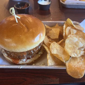 Stone Arch Tied House - Southwest burger with chips - Brewpubs Near Me - Little Chute, Wisconsin