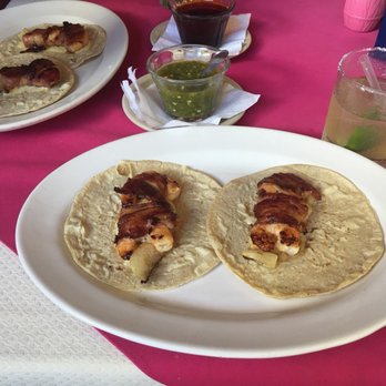 Pajaritos - Seafood Near Me - Puerto Vallarta, JAL