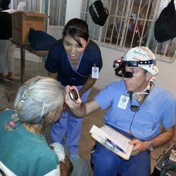 Advanced Valley Eye Associates - Working in our volunteer Mexico clinic!