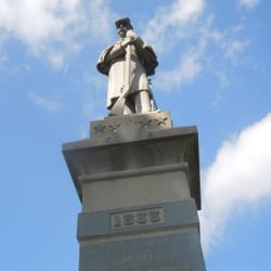Suffield Civil War Monument