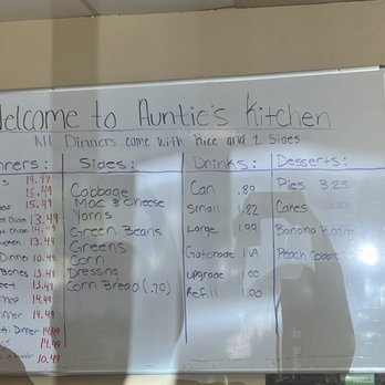 Aunties Kitchen - *The menu changes daily but there are a variety of options! - Soul Food Near Me - Tallahassee, Florida