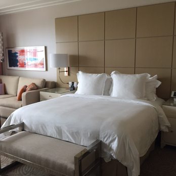 Four Seasons Resort - Comfortable Bedroom - Resorts Near Me - Orlando, Florida Four Seasons Resort - Comfortable Bedroom - Resorts Near Me - Orlando, Florida