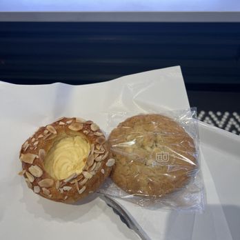 Paris Baguette - Bakeries Near Me - Ashburn, Virginia
